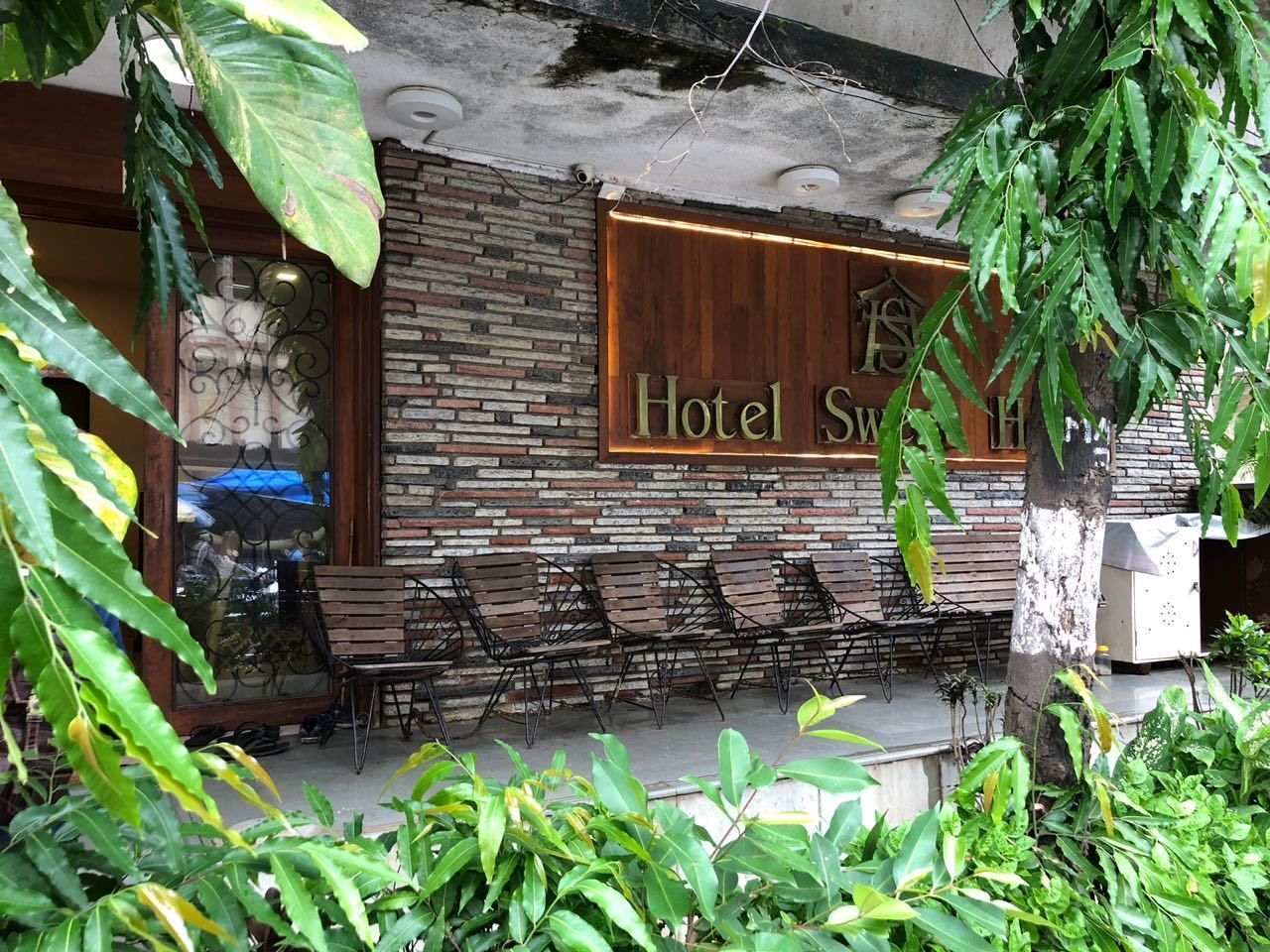 Hotel Sweet Home Mumbai Exterior photo